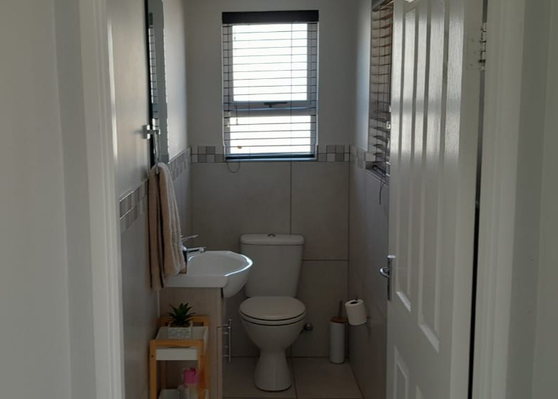 3 Bedroom Property for Sale in Buh Rein Estate Western Cape